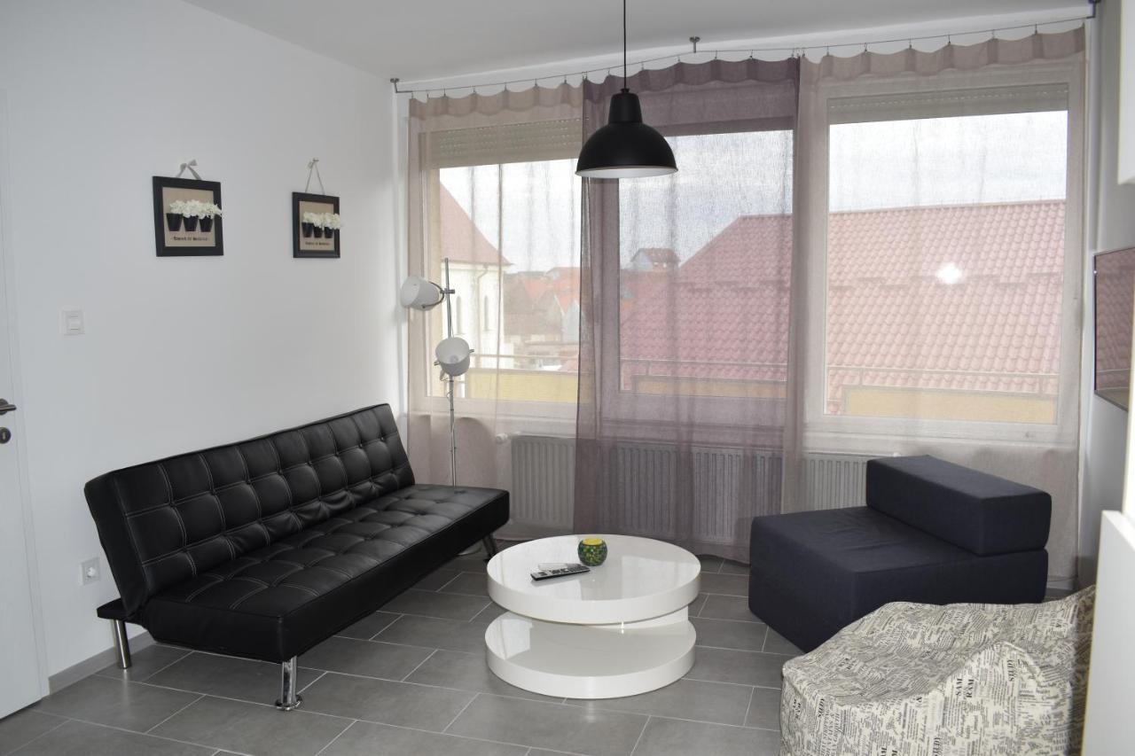 Apartman Walkow Vukovar Exterior foto